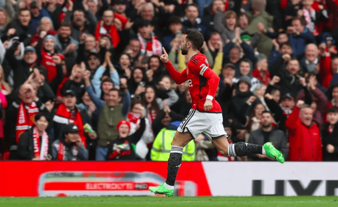 利物浦客场告捷,英超领头羊不可动摇 利物浦客场告捷,英超领头羊不可动摇