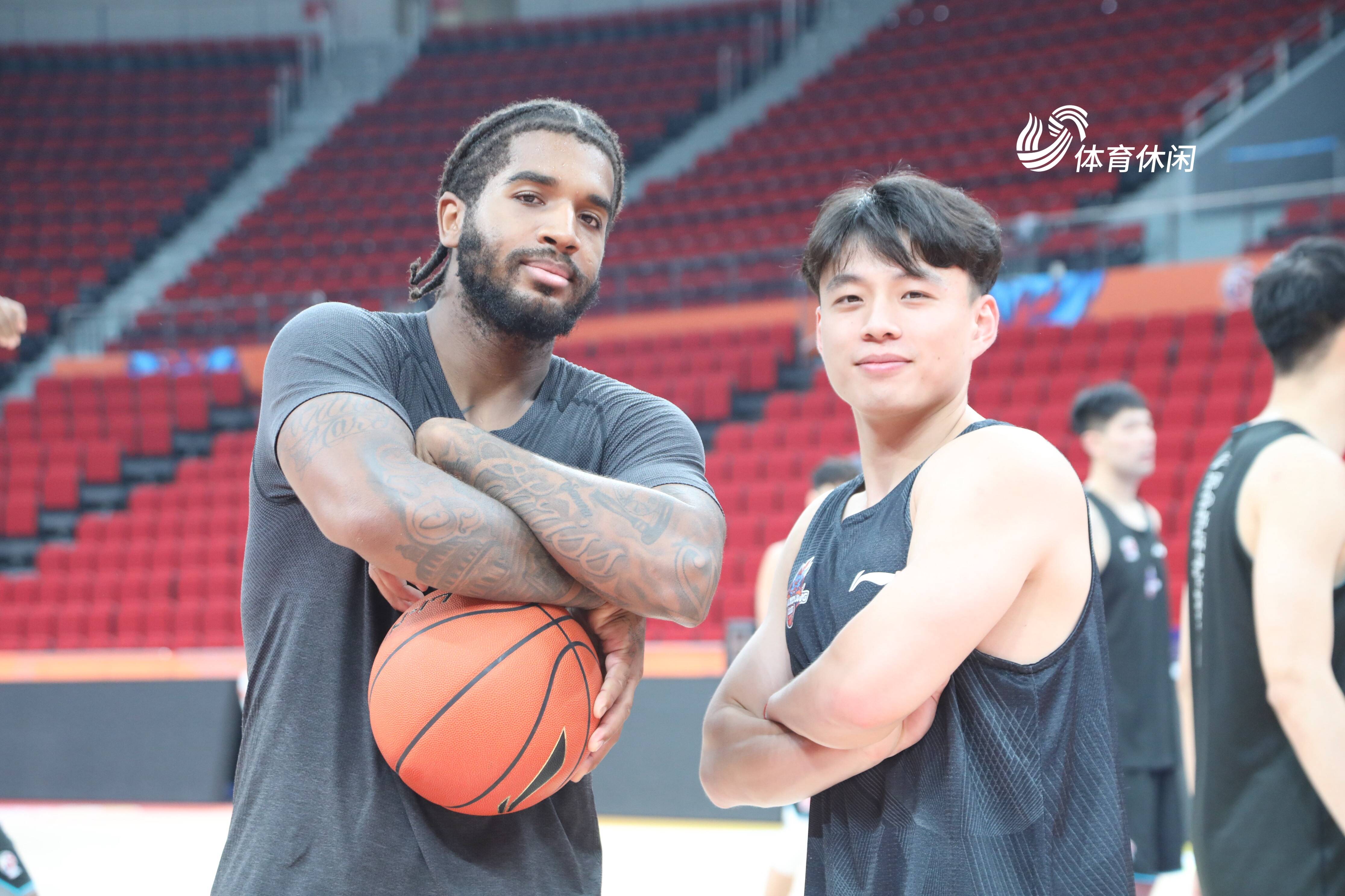 爱游戏官方入口-山西队主场遭遇失利，全队总结经验，积极备战的简单介绍