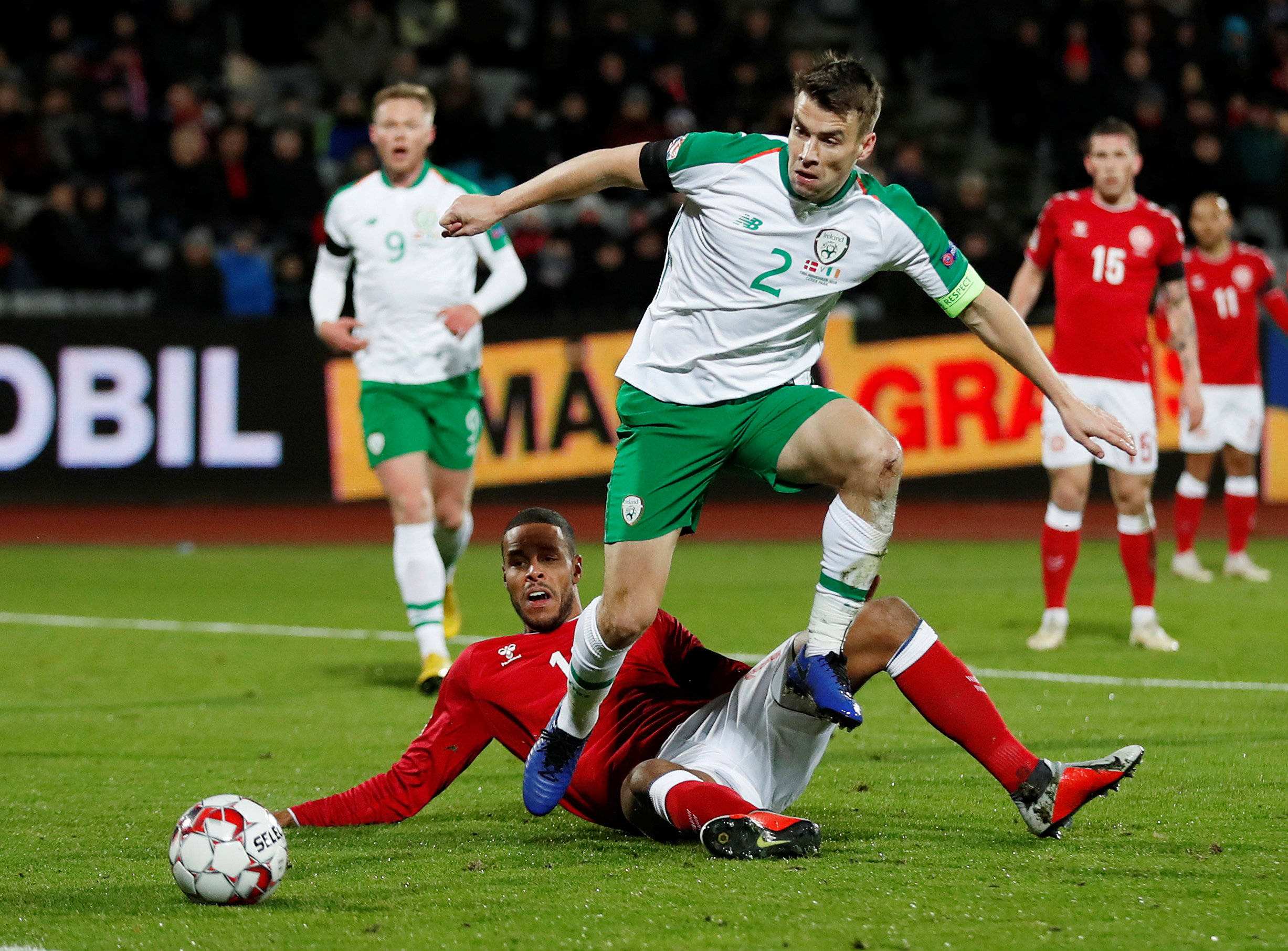 包含匈牙利防线不力策略调整有望提高战绩的词条 包含匈牙利防线不力策略调整有望提高战绩的词条