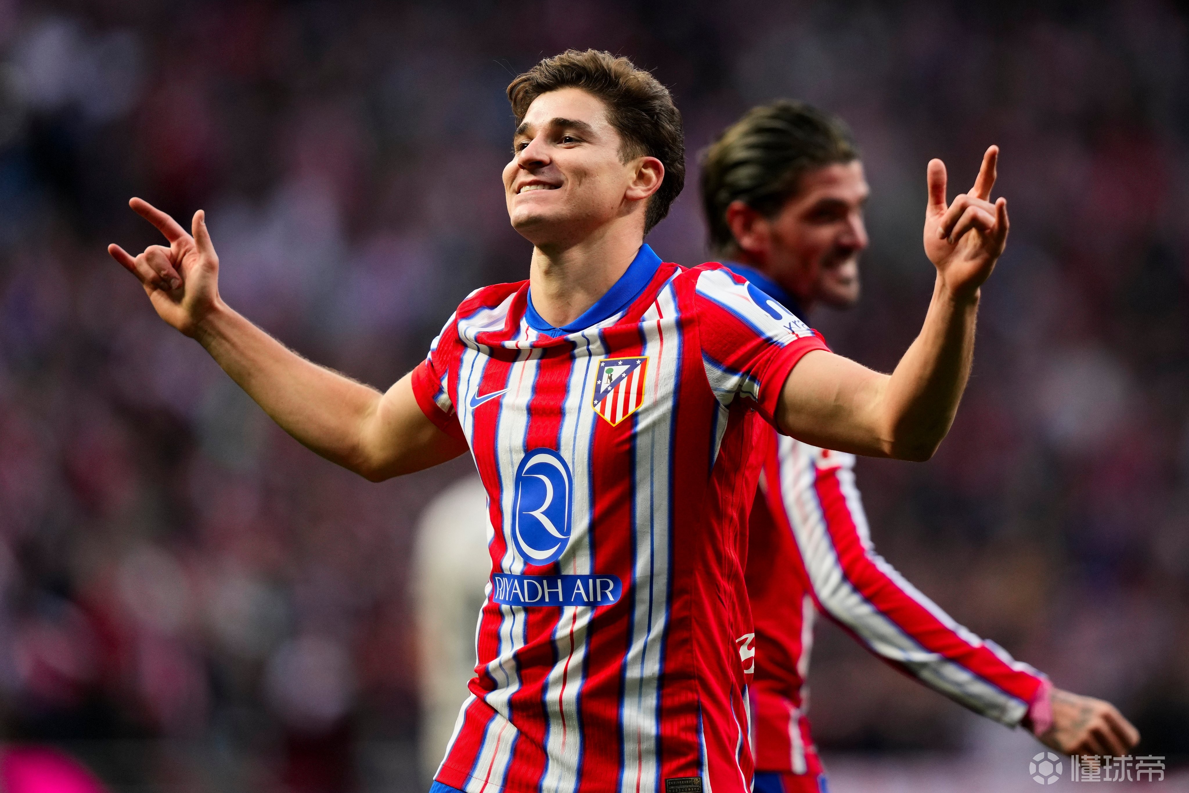 西甲比赛中球队发挥的亮点是什么？