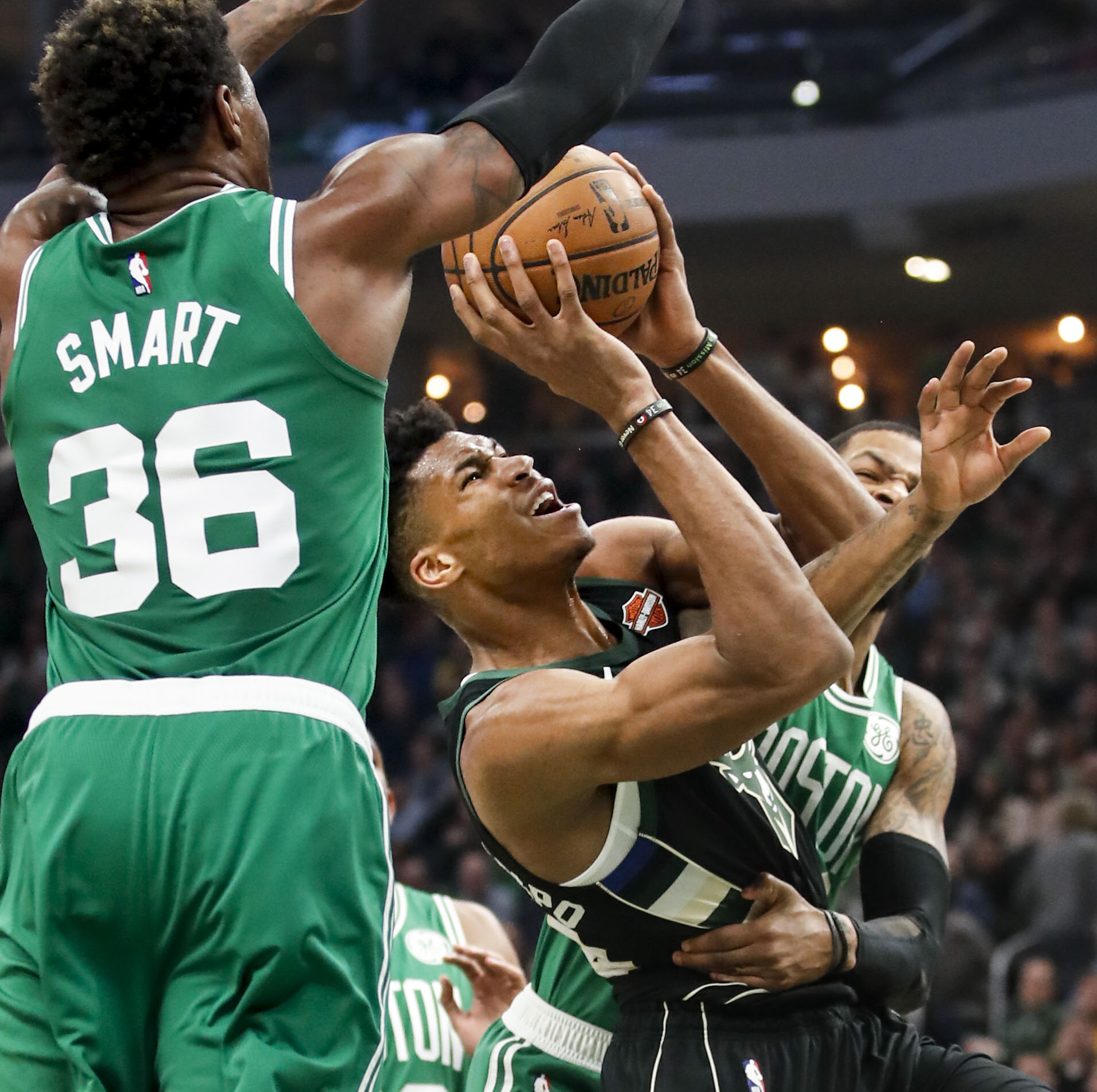 关于韩国篮球超级联赛：野牛队实力受质疑的信息