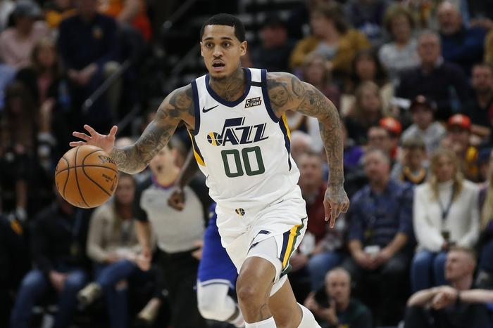 爱游戏大厅-爵士前锋荣获本赛季最佳新秀称号