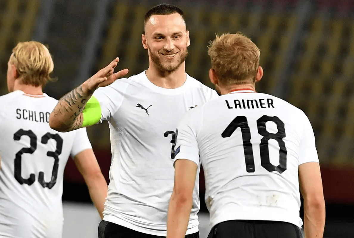 法国队在欧洲赛场上实现逆袭，连胜六场刷新纪录的简单介绍