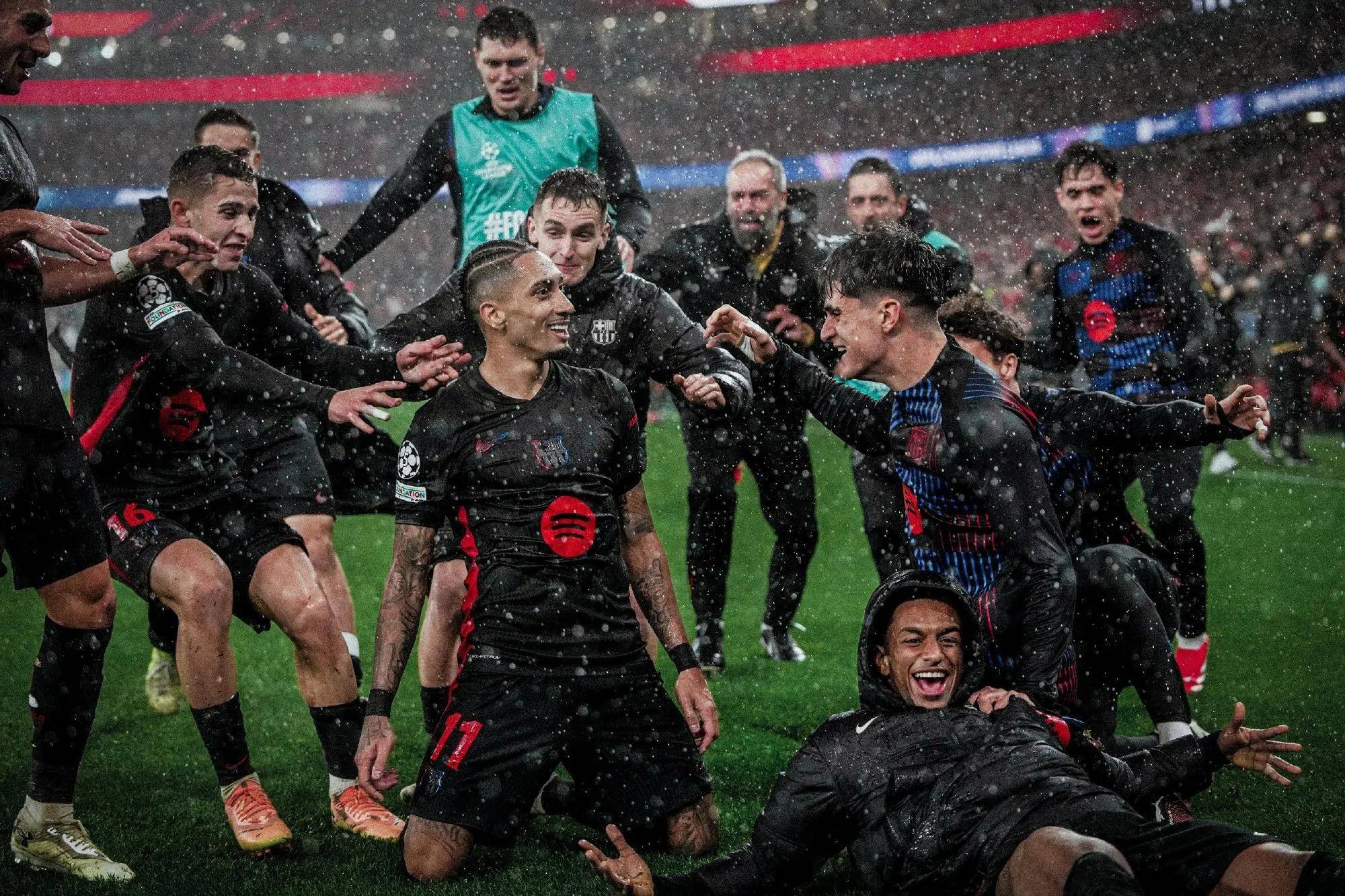 超强豪门对决,欧洲足球燃情战的简单介绍 超强豪门对决,欧洲足球燃情战的简单介绍