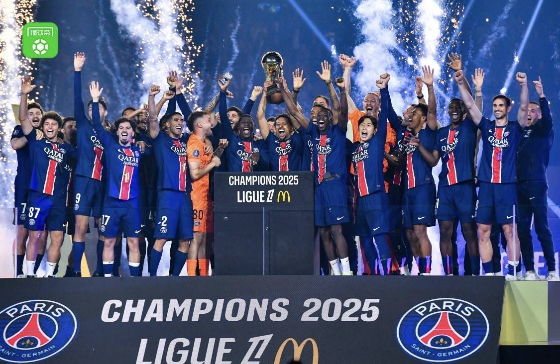 爱游戏APP-法甲联赛冠军争夺战激烈，球队实力均衡